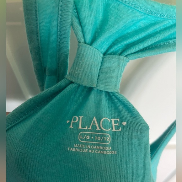 Hi, selling this lovely camisole for kids in size L. - Picture 4 of 7